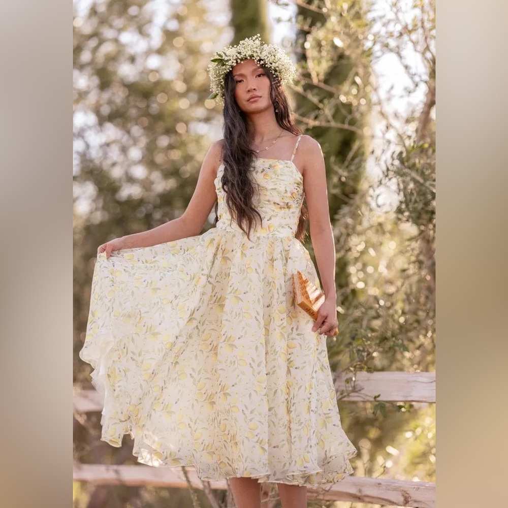 JessaKae White and Yellow Maxi Dress - Picture 3 of 3